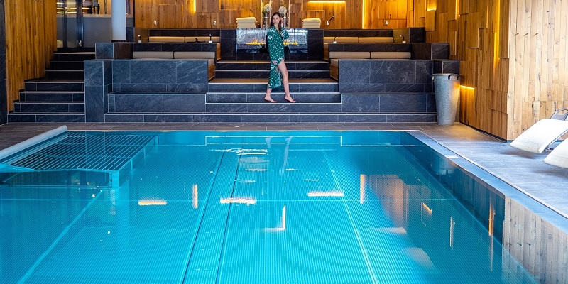 UPGRADE: Edelstahl Schwimmbecken-Hotelimpulse
